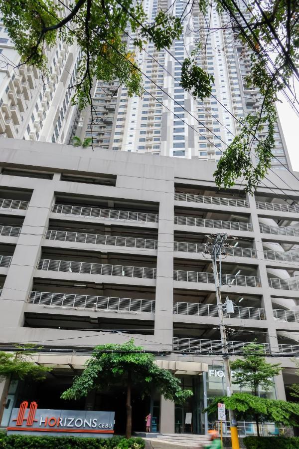 Ezeniel'S Place At Horizons 101 Condominium Cebu Ngoại thất bức ảnh